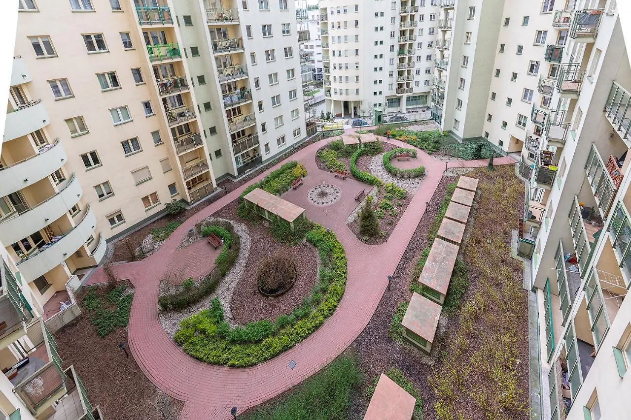 Appartamento Bukowinska 12 Prywatne Mieszkanie 80M2 Z Dwiema Sypialniami I Balkonem 2X Bezplatne Miejsca Parkingowe Samodzielne Zameldowanie! Private Garage! Self Check-In System! Varsavia