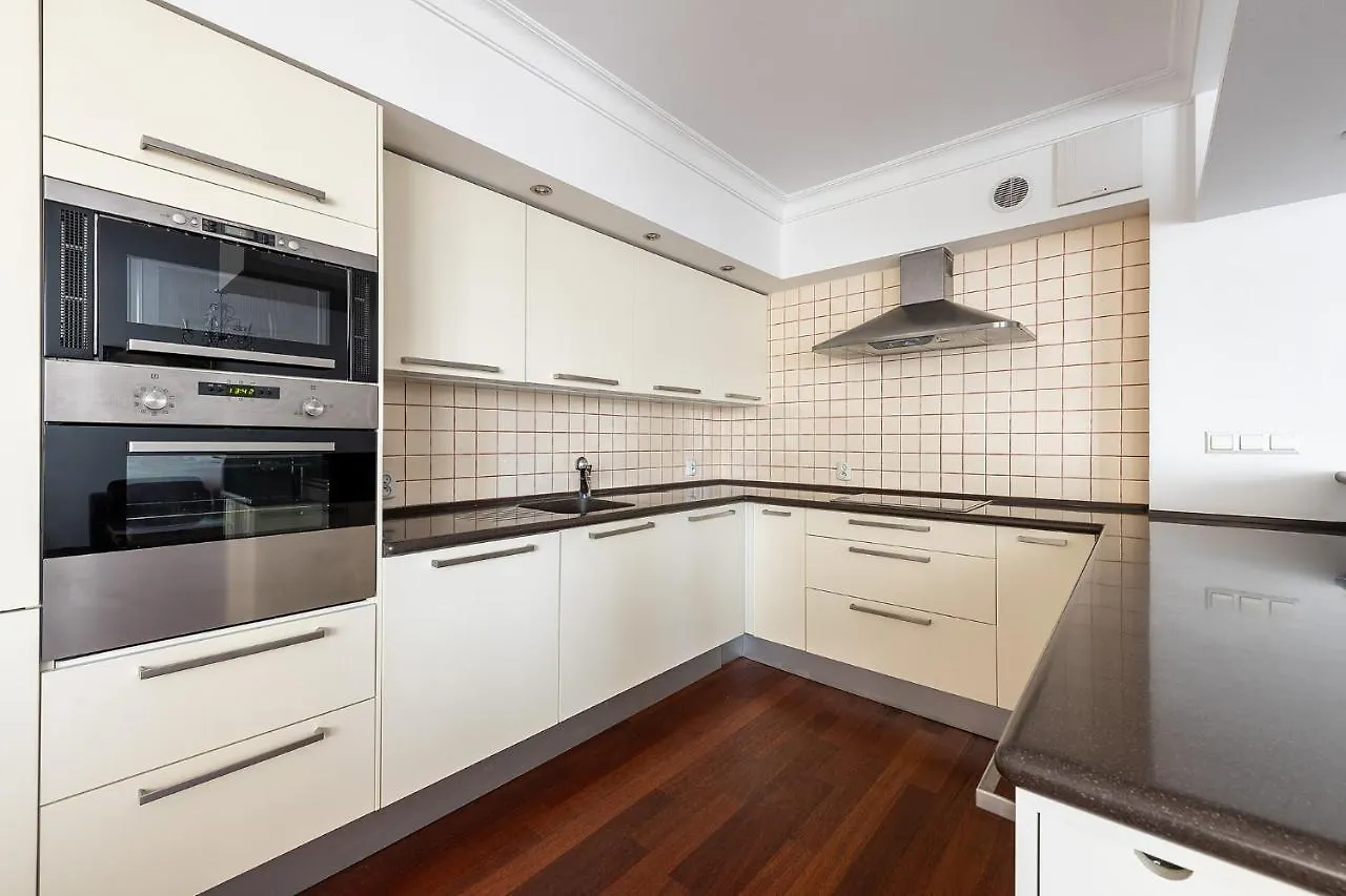 Bukowinska 12: Spacious Two-Bedroom Apartment with Balcony and Parking Warsaw 0*,  Poland