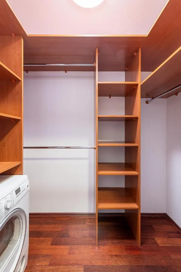 Bukowinska 12: Spacious Two-Bedroom Apartment with Balcony and Parking Warsaw Poland